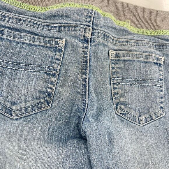 Y2K Girls 2-Piece Outfit – Green Embellished Tee & Denim Striped Capris, Size 4 - Picture 15 of 16